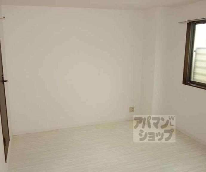 【プラネシア星の子山科駅前】間取