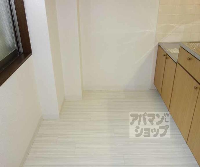 【プラネシア星の子山科駅前】間取