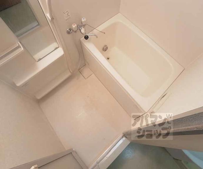 【ヘーベルヒルズ西向日】間取