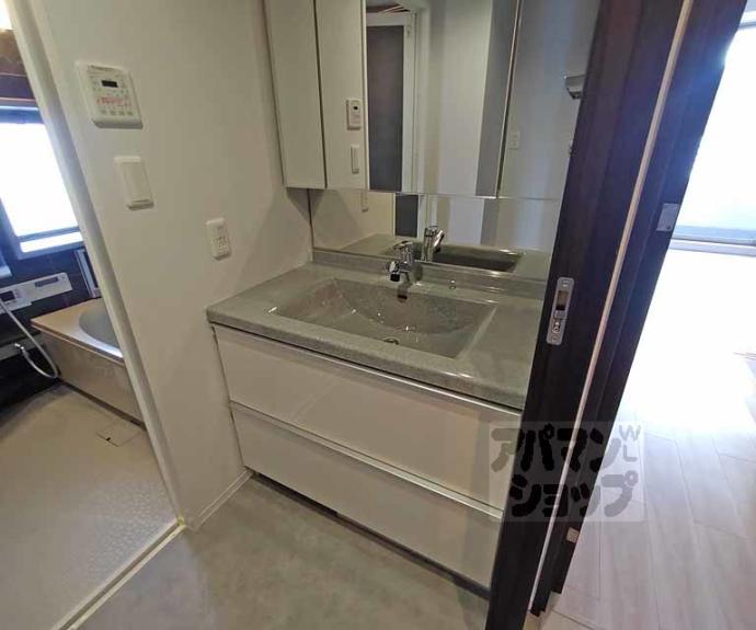 【イーグルコート三条京阪】間取