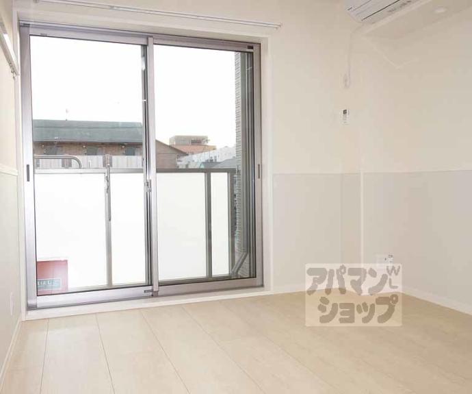 【シャンス ラ プラス】間取