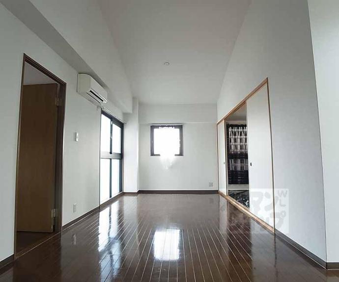 【ランブラス南長岡京】間取