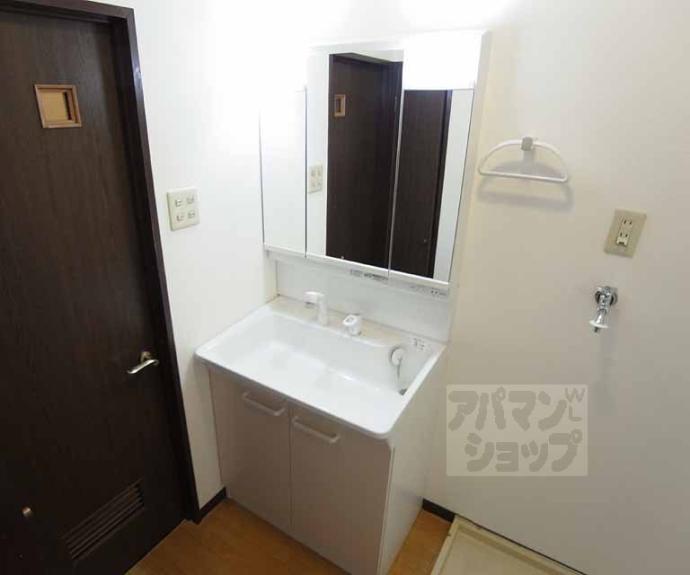 【ヒルフローラルハイツ】間取