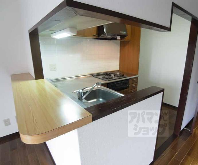 【ヒルフローラルハイツ】間取