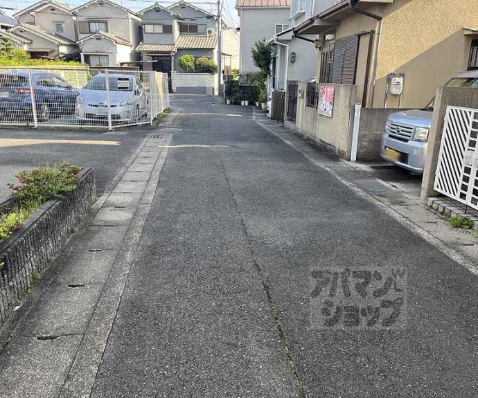 【フラット西向日】間取