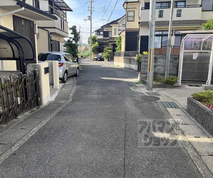 【フラット西向日】間取
