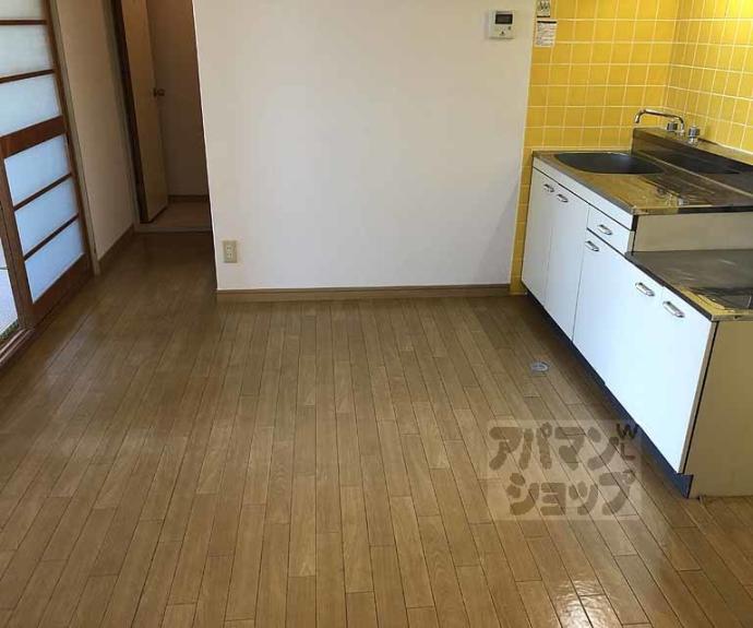 【ロイヤルフラワーマンション】間取