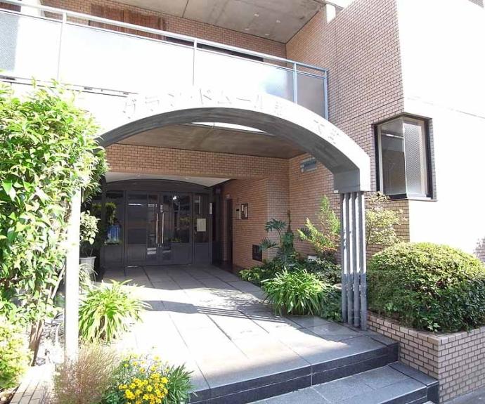 【グランドムール新丸太町】