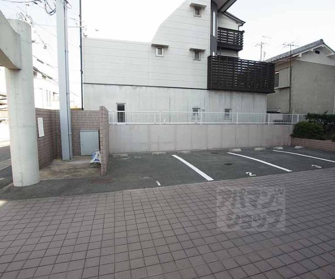 【ヴィーヴル長岡京】間取