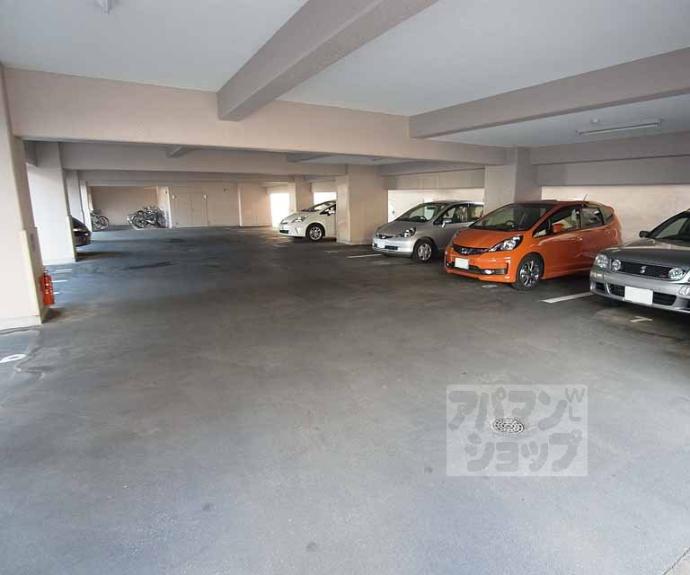 【ヴィーヴル長岡京】間取