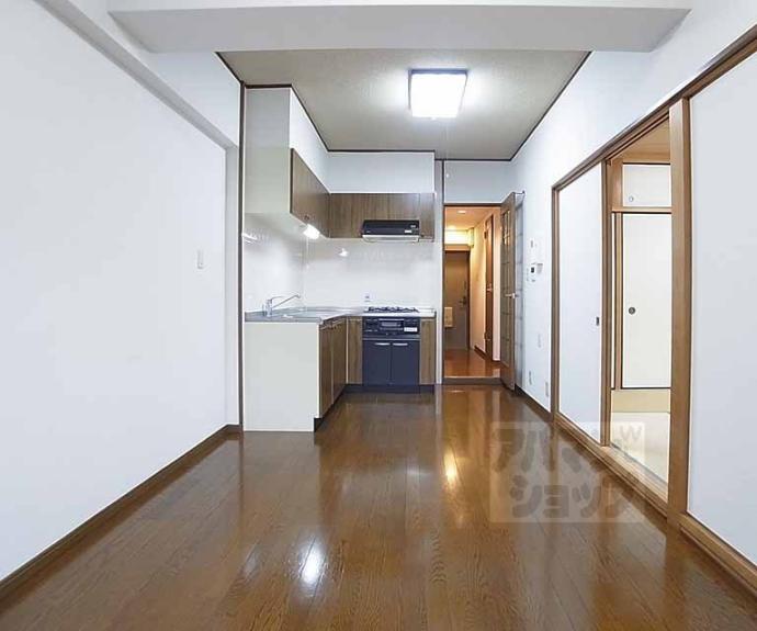 【ヴィーヴル長岡京】間取