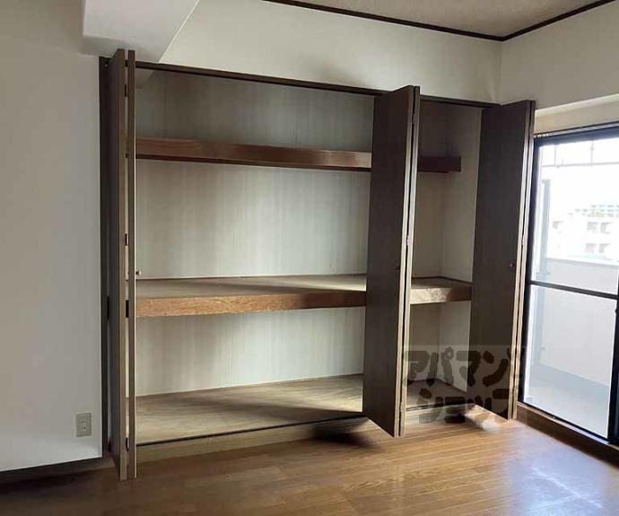 【ヴィーヴル長岡京】間取