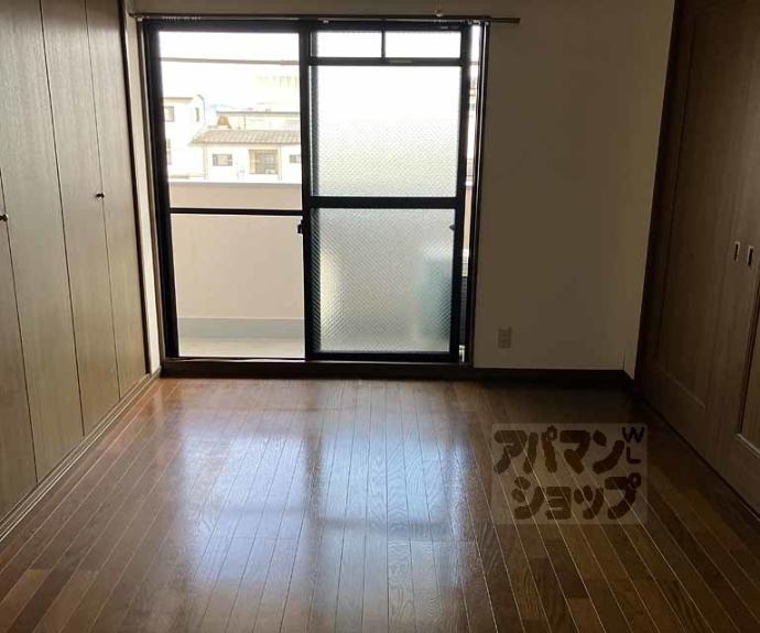 【ヴィーヴル長岡京】間取