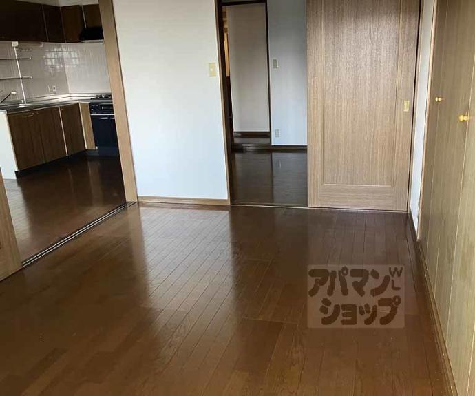 【ヴィーヴル長岡京】間取