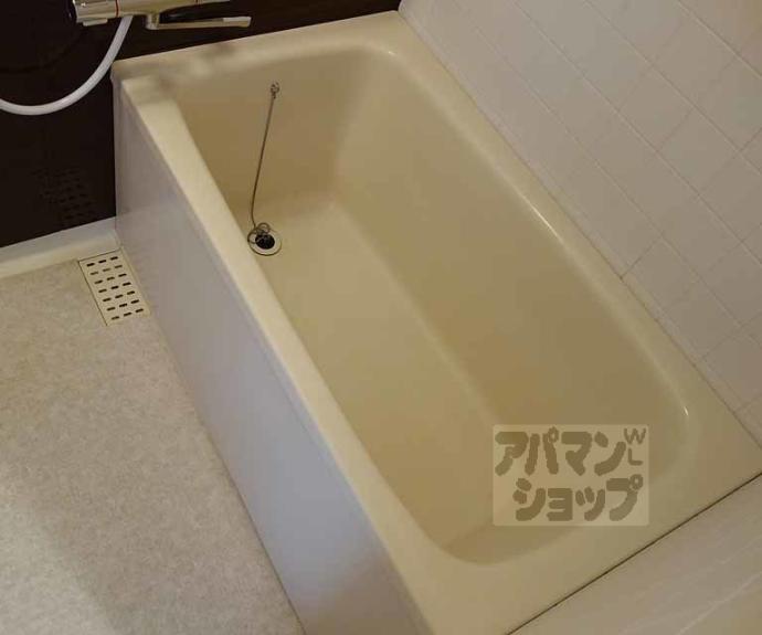 【コモド長岡京】間取