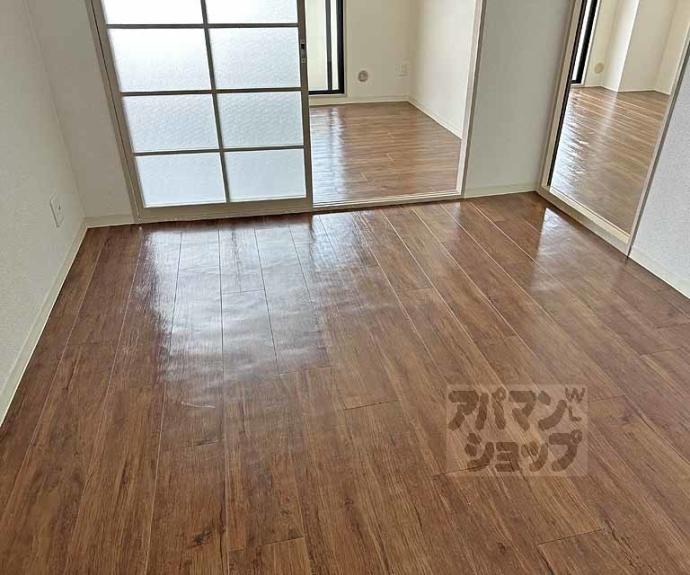 【コモド長岡京】間取