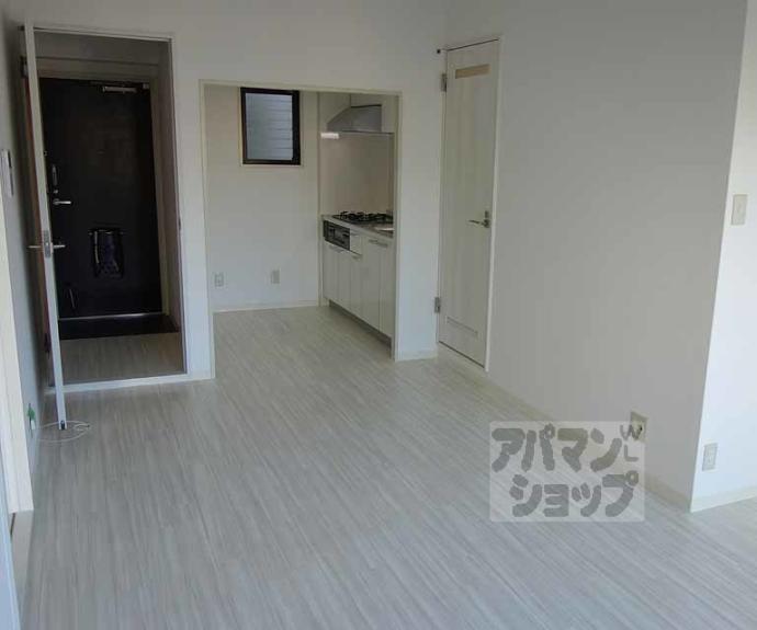 【コモド長岡京】間取