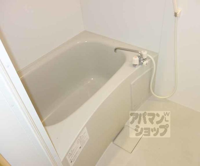 【シャルム西ノ岡】間取