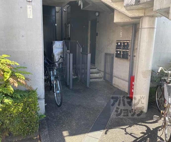 【ステージ　ツチヤ】間取