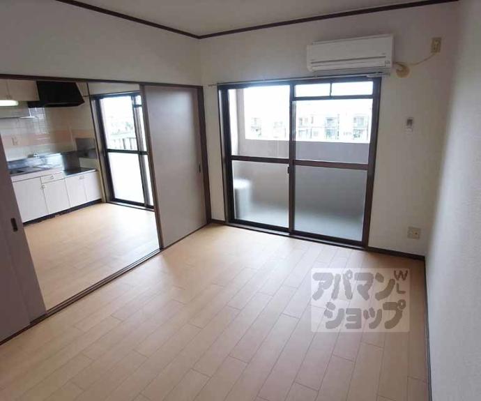 【アーバンハウス鴨川】間取