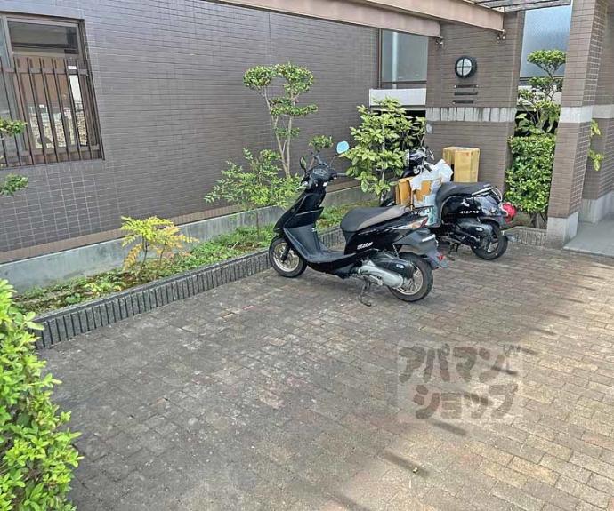 【ローレルコート五番館】間取