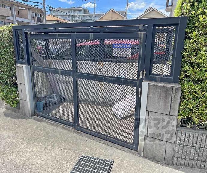 【ローレルコート五番館】間取