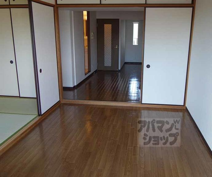 【ローレルコート五番館】間取