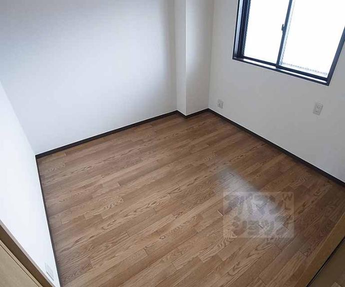 【アネーロ長岡京】間取