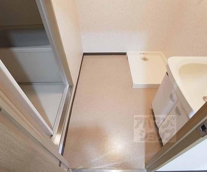 【アネーロ長岡京】間取