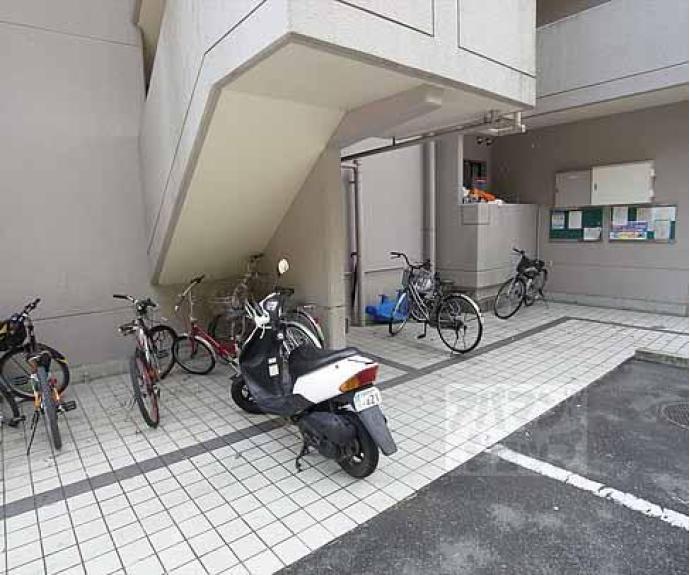 【ラ・シュベール三浦】間取