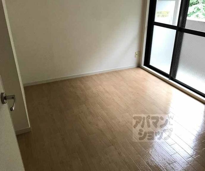 【ラ・シュベール三浦】間取