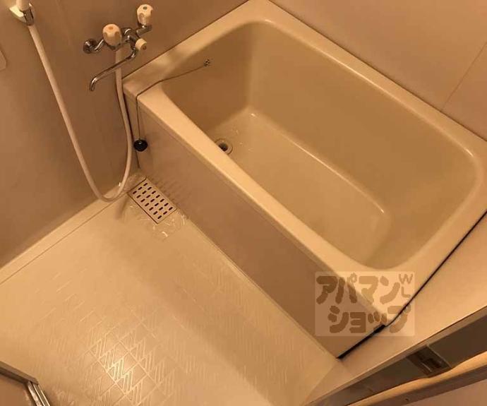 【ラ・シュベール三浦】間取