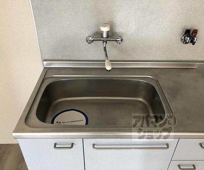 【ＬＡＲＵＣＨＥ（ラリッシュ）】間取