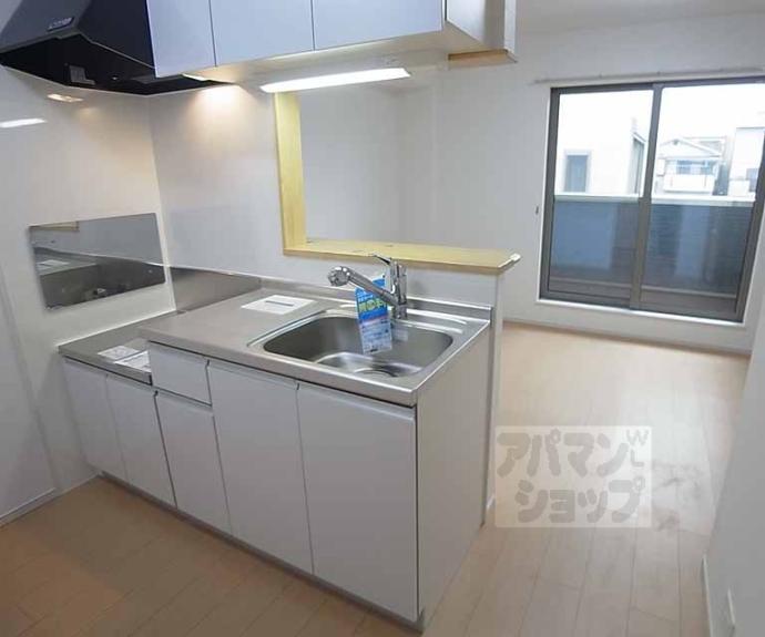 【Ｄｅａ　Ｓｔａｄｅｎ長岡京】間取