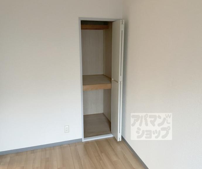 【レヴェンテ東向日】間取