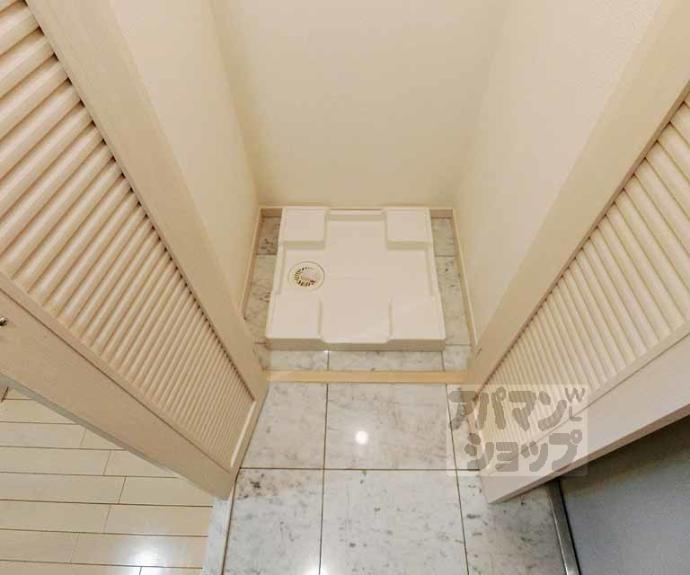 【クリスタルグランツ京都高辻】間取