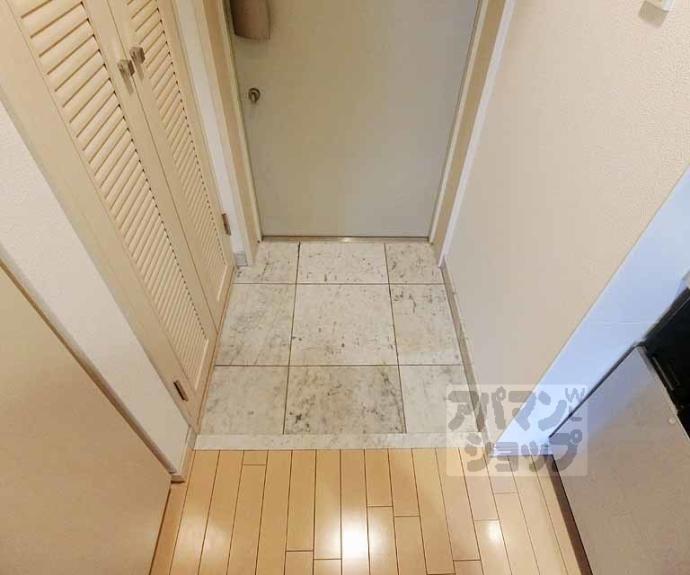 【クリスタルグランツ京都高辻】間取