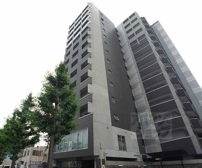 【クリスタルグランツ京都高辻】間取
