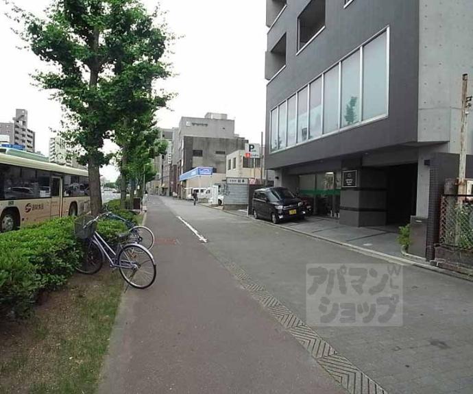 【クリスタルグランツ京都高辻】間取