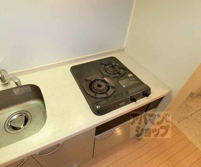 【クリスタルグランツ京都高辻】間取