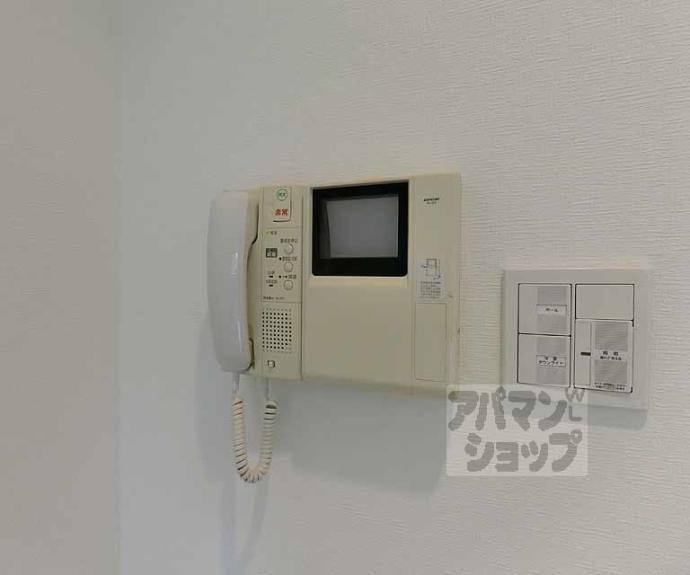 【クリスタルグランツ京都高辻】間取