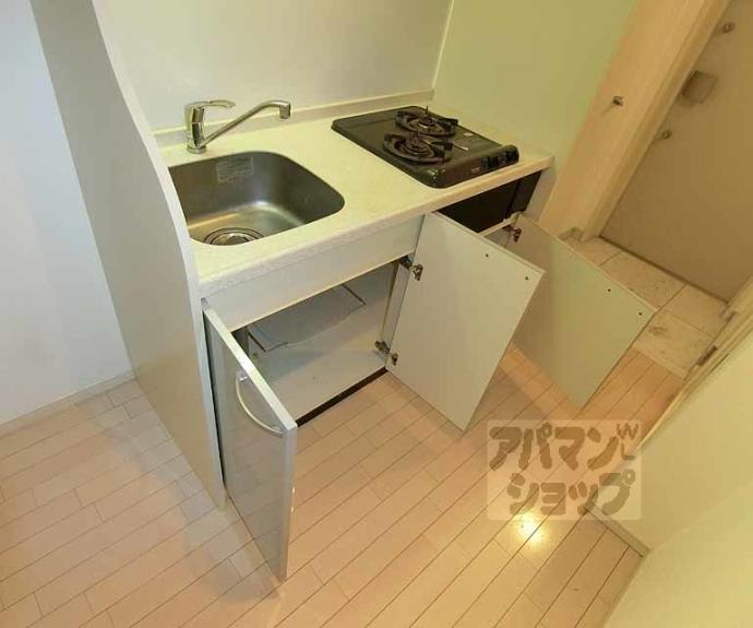 【クリスタルグランツ京都高辻】間取