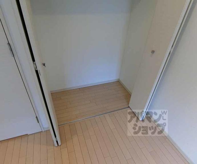 【クリスタルグランツ京都高辻】間取