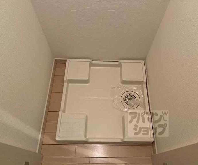 【クリスタルグランツ京都高辻】間取