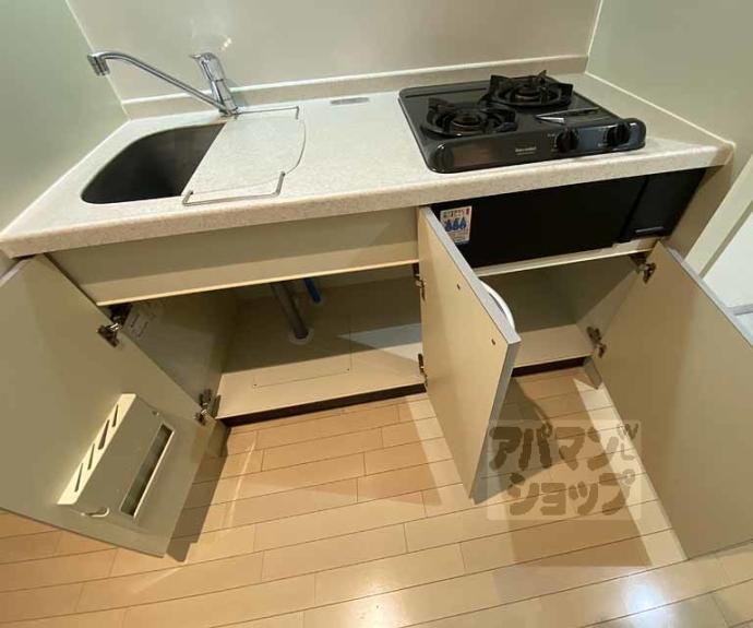 【クリスタルグランツ京都高辻】間取