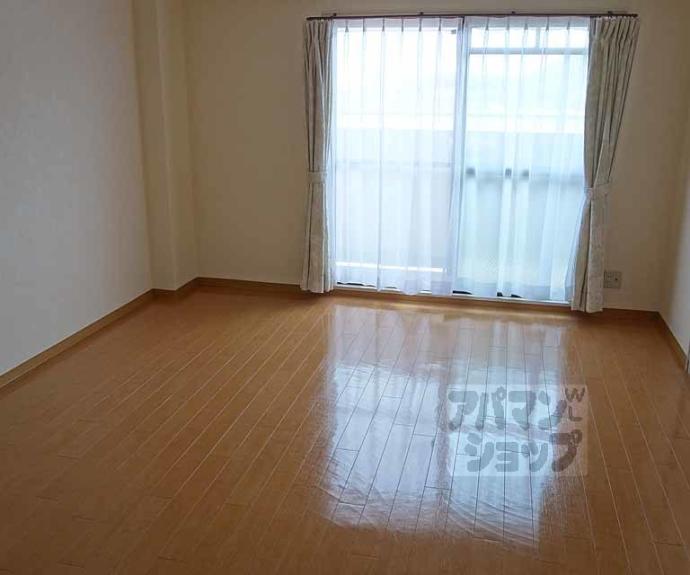 【メゾンドール奥文】間取