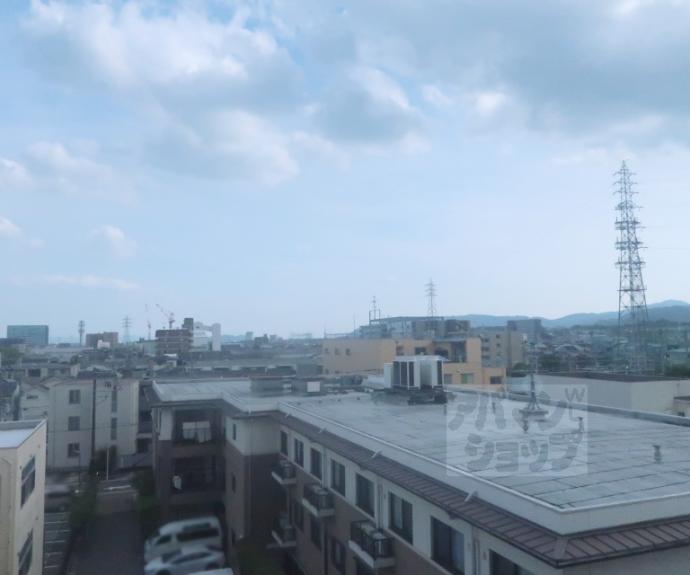 【デルニエ向日町】間取