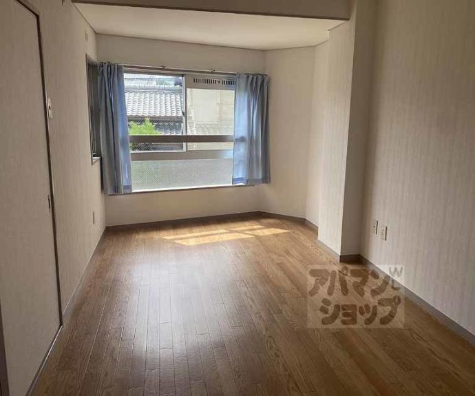 【メゾン河忠】間取