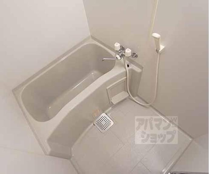 【メゾン・チェリーイースト】間取