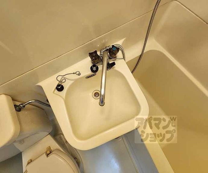 【ハイライフ嵯峨】間取